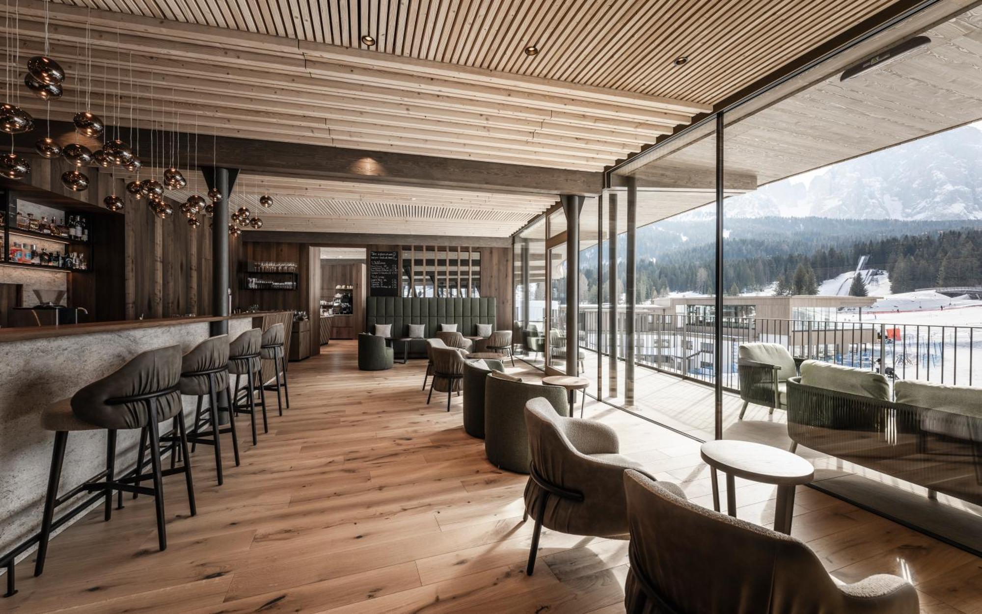 Отель Cendevaves Alpine Silence Santa Cristina Val Gardena Экстерьер фото